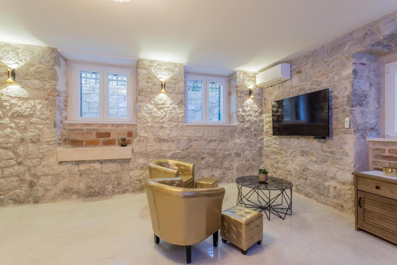 Villabella Luxury Rooms Split Bagian luar foto